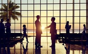 STMicroelectronics adquiere la unidad de sensores MEMS de NXP por $900 millones