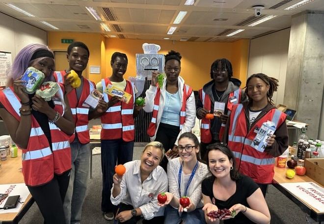 Estudiantes participan en escape room de CoDiet en STEM Futures