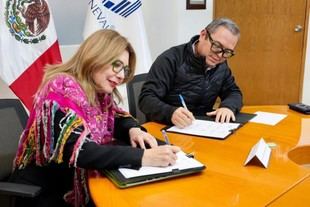 UNACH y CENEVAL firman convenio para mejorar la calidad educativa