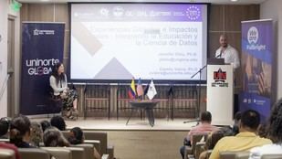 Symposia Fulbright fomenta el diálogo sobre ética en ciencia de datos