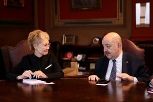 Tauber se reúne con delegación rusa para impulsar cooperación científica