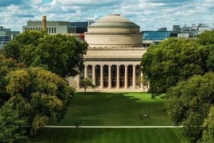 Lanzan el Laboratorio de Investigación en Computación MIT-IBM para avanzar en IA y computación cuántica