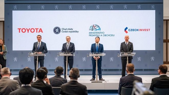 Toyota inicia la producción de un nuevo vehículo eléctrico en Europa