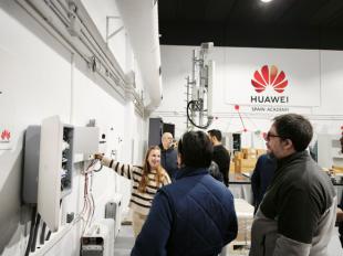 Huawei Spain Academy celebra su primer aniversario con la formación de 10.000 personas en 2025