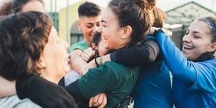 U. de Chile lanza curso gratuito sobre prevención del consumo de sustancias