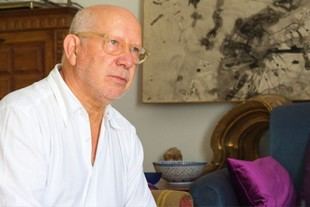 Exposición de cinco décadas del artista Francisco Laranjo en U.Porto