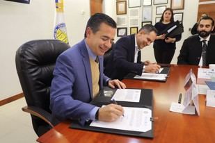 UACJ y SSPE firman convenios para becas a policías y jóvenes en reinserción