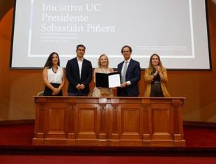 UC y Fundación Piñera lanzan cátedra para fortalecer la democracia