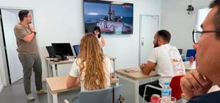 UCA Emprende presenta innovaciones de Petaca Chico en una cata exclusiva