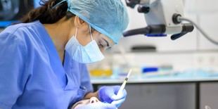 UIC Barcelona se posiciona entre las 40 mejores universidades del mundo en Odontología según el QS Rankings