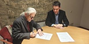 UIC Barcelona y la Fundació Folch i Torres colaboran para preservar el legado literario familiar