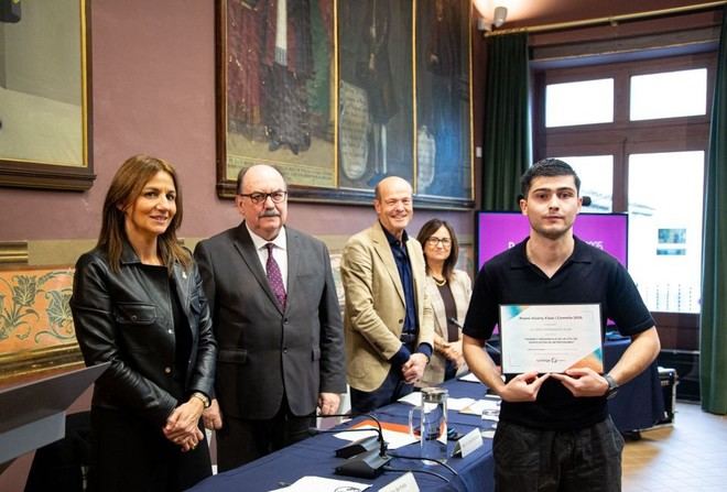 Premio Vicenç Fisas 2025 a un innovador dispositivo para verificar retrovisores automáticos