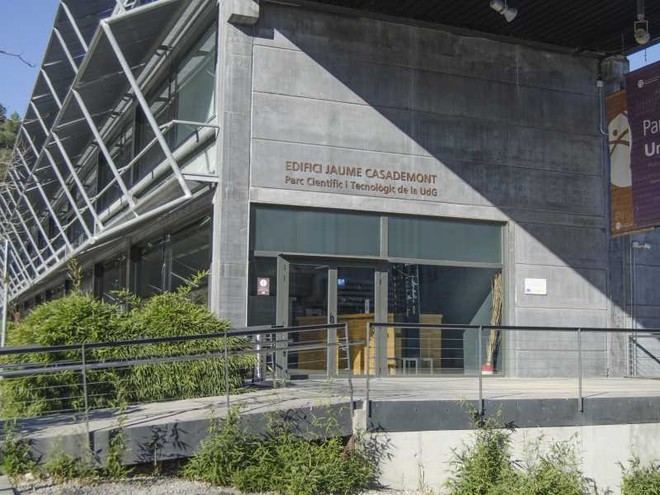 Investigadores de la UdG crean un dispositivo para reducir el CO2 y generar biogás en espacios cerrados
