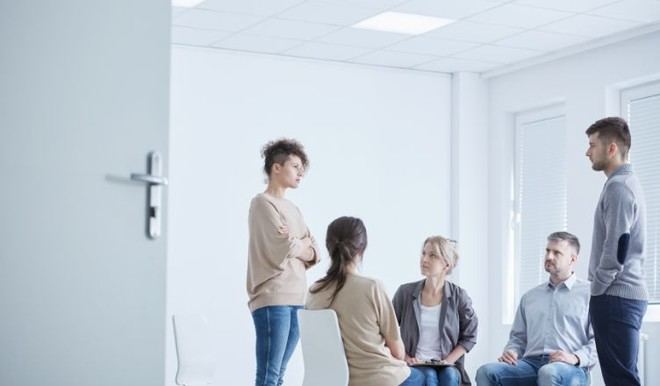 La terapia familiar y el psicodrama mejoran la conducta en adolescentes según un estudio de la Universidad Loyola