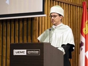 Investigador de la UEMC recibe premio nacional por estudio sobre ejercicio y cáncer en adolescentes