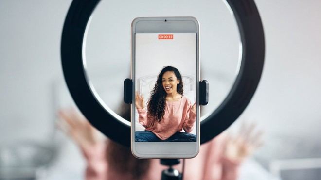 Nueva herramienta ayuda a marcas a evaluar influencers antes de contratarlos