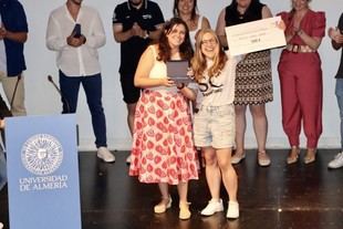 Manuela González se corona campeona en la final de 'Tesis en 3 minutos' de la UAL