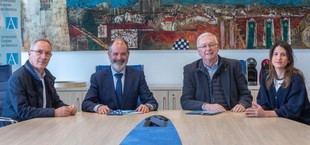 UNEATLANTICO y la Asociación de Prensa Deportiva de Cantabria firman un convenio para la formación en periodismo deportivo