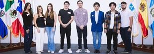 Cena de despedida para becados guatemaltecos en UNEATLANTICO