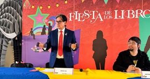 La UACJ analiza el impacto de la IA en la educación y la lectoescritura