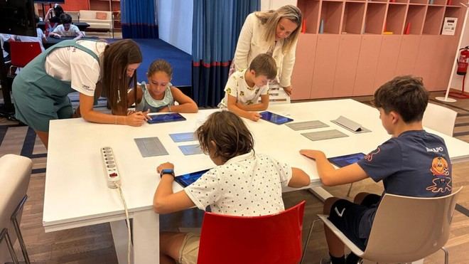 València impulsa la educación tecnológica segura para jóvenes de 9 a 17 años