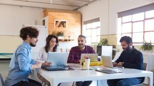 València celebra la primera jornada de premios al emprendimiento para fomentar el empleo