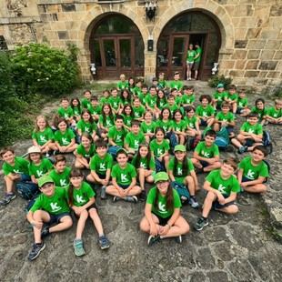 Campamentos en Cantabria para combatir la sobreexposición a pantallas en niños
