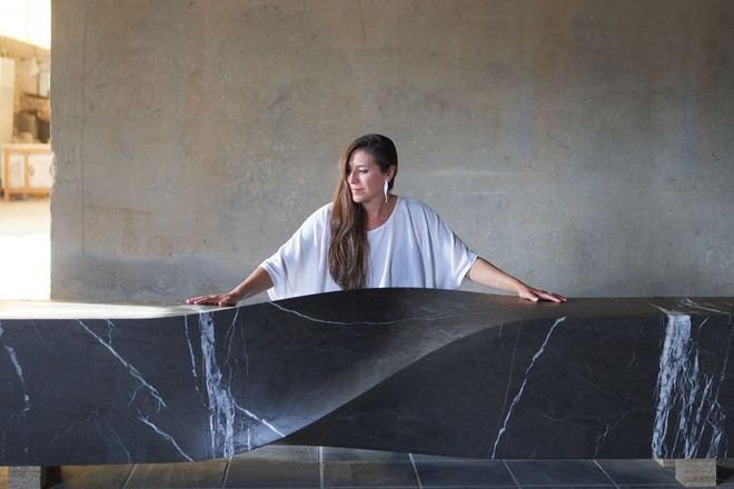 Verónica Mar presenta su exposición 'Echoes of water' en Nueva York, fusionando arte y naturaleza