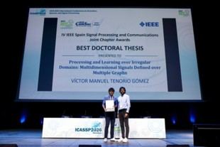 Víctor Manuel Tenorio Gómez recibe el premio a la mejor tesis doctoral del IEEE por su innovador trabajo en señales multidimensionales