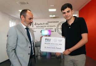 Víctor Sotelo del IES La Palma destaca con la mejor nota de acceso a la Universidad de Huelva en 2026