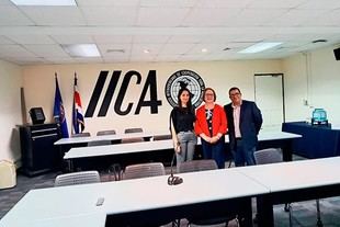 Becas FUNIBER-IICA: Flexibilidad y calidad educativa destacadas en el pódcast 'Agroenlace'