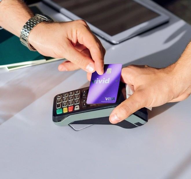 Vivid y Adyen lanzan una solución de pagos instantáneos para empresas en Europa