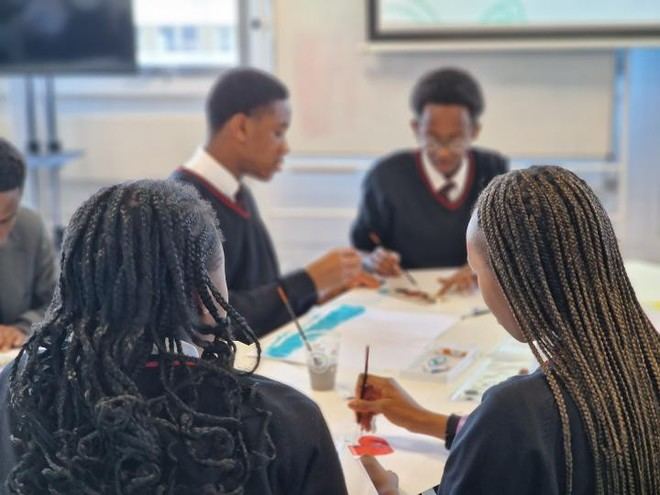 Warwick capacita a estudiantes locales como campeones de la salud mental