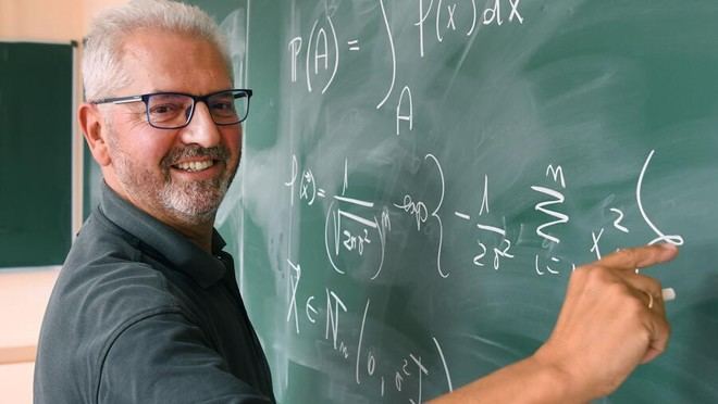 Wenceslao González Manteiga se une a la Real Academia de Ciencias Exactas de España