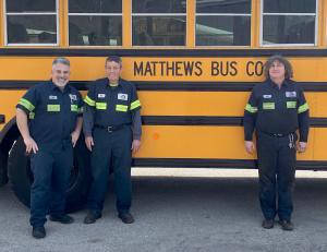 Equipo de Mantenimiento de Matthews Bus Company Reconocido por su Compromiso con la Seguridad