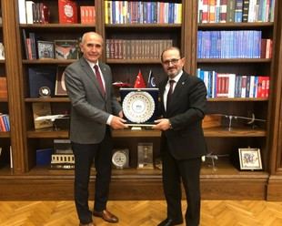 López Armengol destaca en la Cumbre de Educación de Estambul