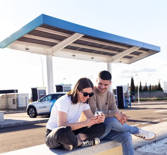 Zunder lanza una app para planificar rutas de carga en vehículos eléctricos en Europa